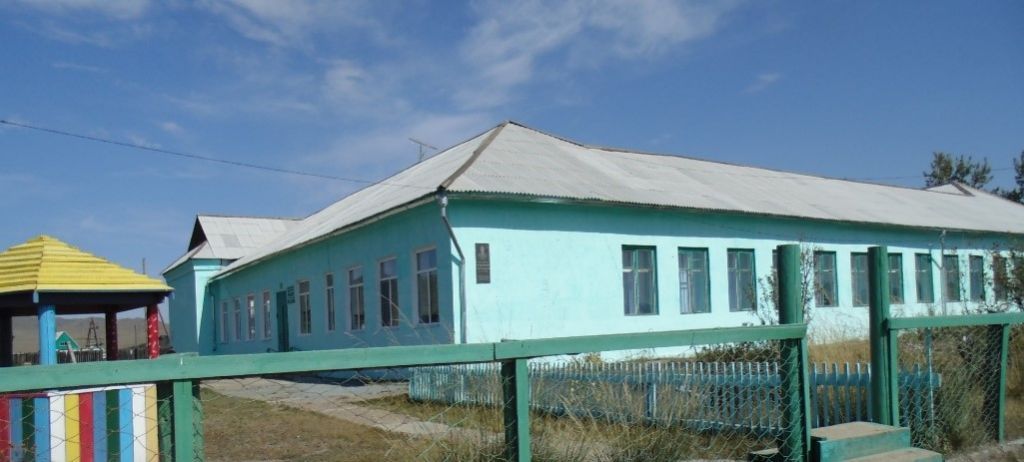 Фасад школы